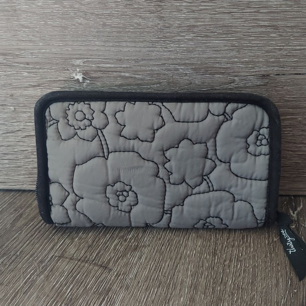 Thirty-One Brown Quilted Poppy Floral Wallet